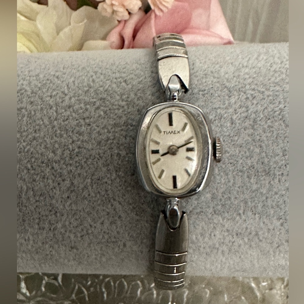 Vintage Timex Ladies Mechanical Cocktail Watch